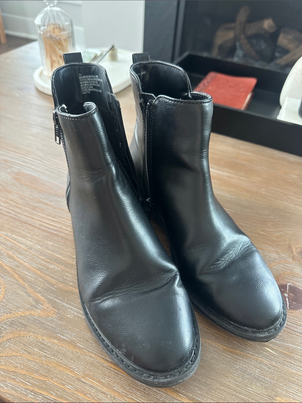 Universal Thread Black Leather Ankle Boots